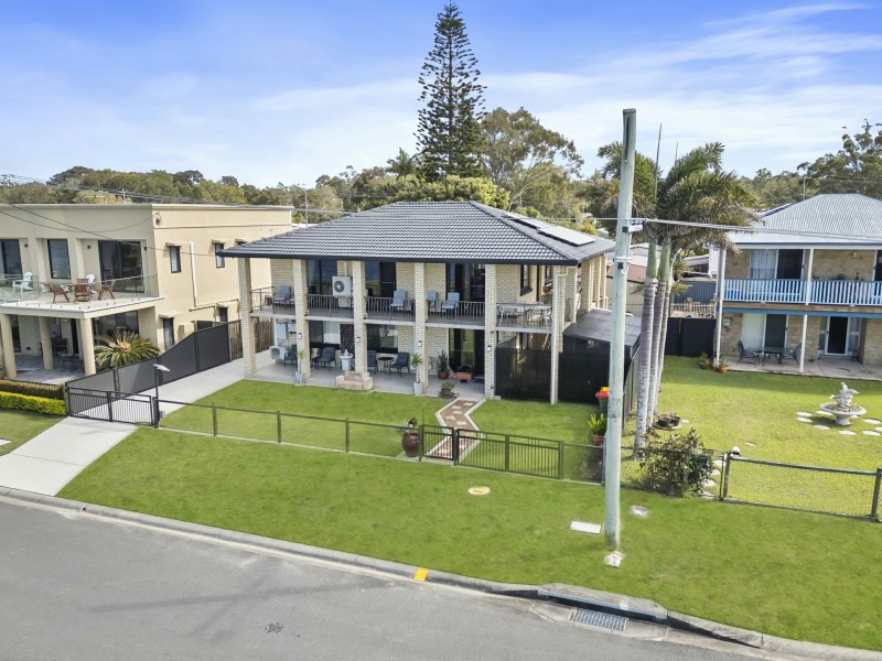 85 Esplanade, Godwin Beach QLD 4511