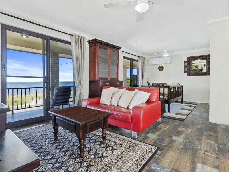 85 Esplanade, Godwin Beach QLD 4511