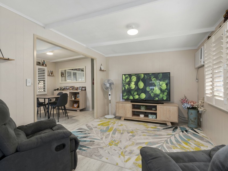 20A/1 Kal Ma Kuta Drive, Sandstone Point QLD 4511