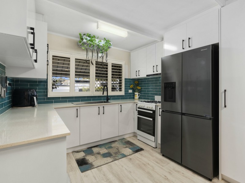 20A/1 Kal Ma Kuta Drive, Sandstone Point QLD 4511