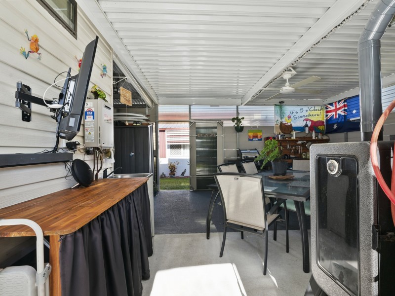 20A/1 Kal Ma Kuta Drive, Sandstone Point QLD 4511