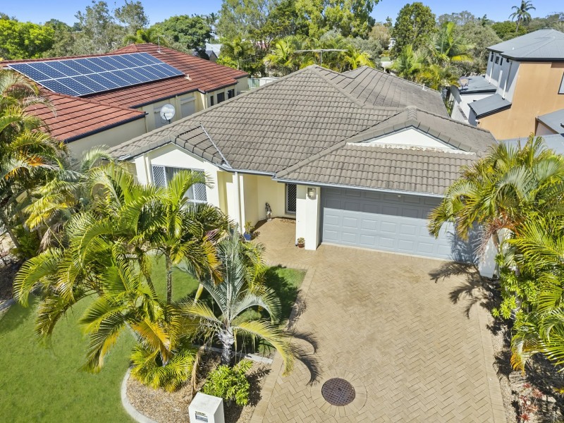 84 Marina Boulevard, Banksia Beach QLD 4507