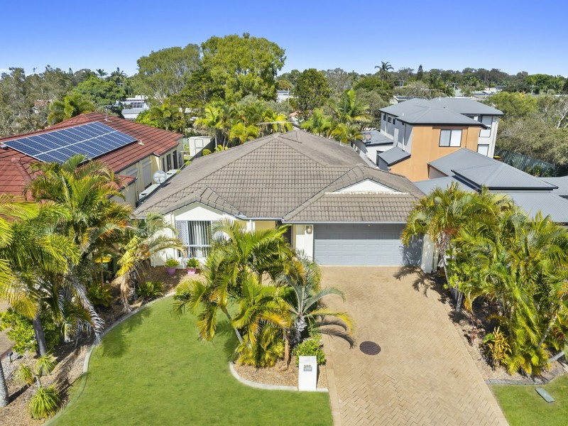 84 Marina Boulevard, Banksia Beach QLD 4507