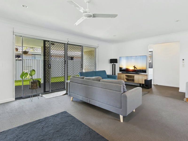 25/15-23 Redondo Street, Ningi QLD 4511