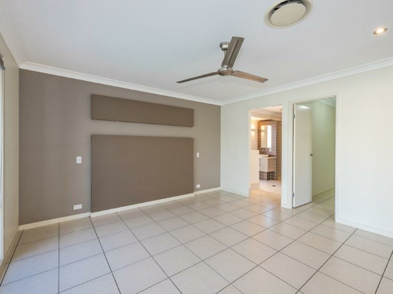7 Oriole Close, Banksia Beach QLD 4507