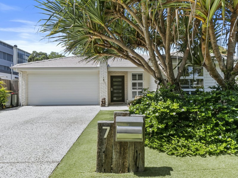 7 Blaik Street, Woorim QLD 4507