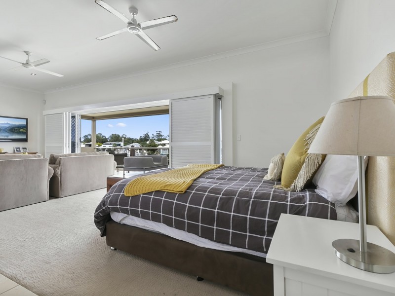 14 Raptor Parade, Banksia Beach QLD 4507