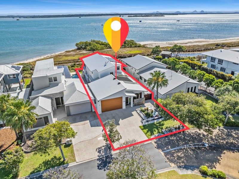4 Oriole Close, Banksia Beach QLD 4507