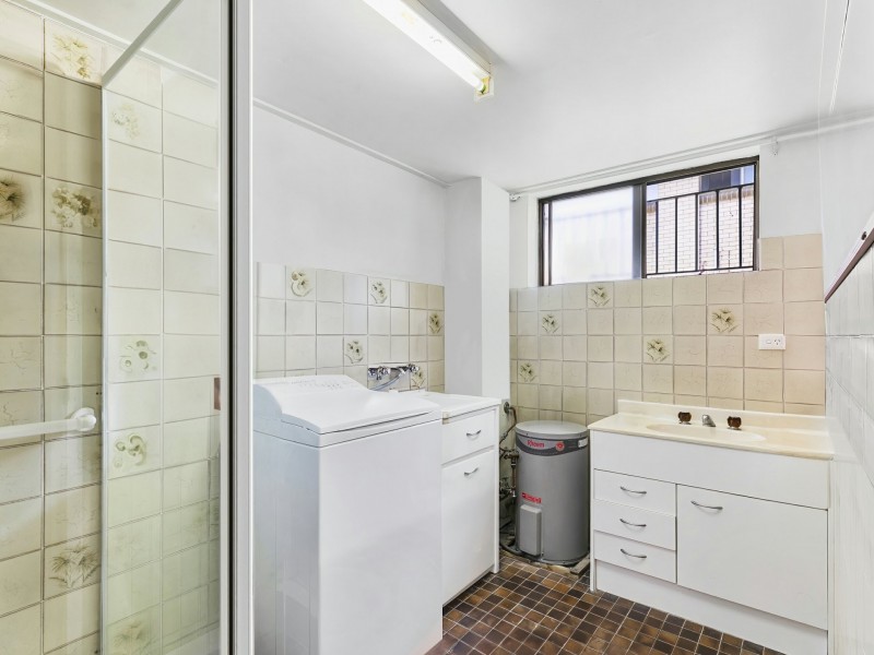 1, 2, 3/14 Clipper Street, Bongaree QLD 4507
