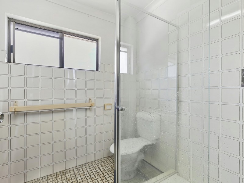 1, 2, 3/14 Clipper Street, Bongaree QLD 4507
