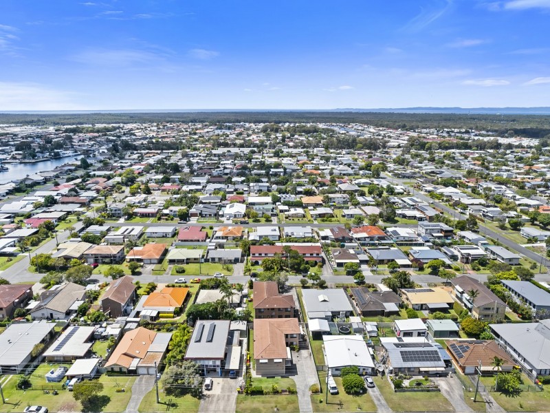 1, 2, 3/14 Clipper Street, Bongaree QLD 4507