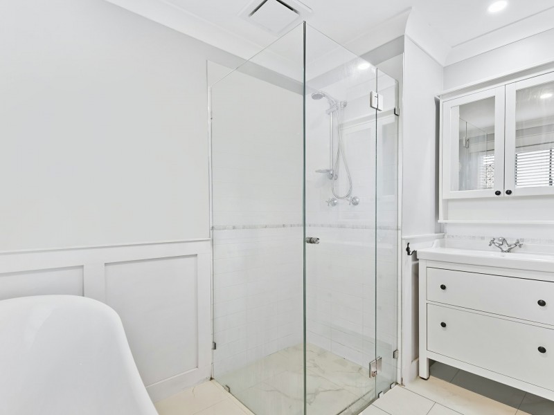 9 Avon Avenue, Banksia Beach QLD 4507