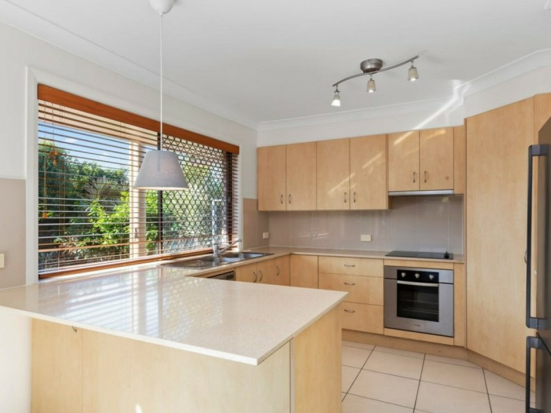 3 Crane Street, Bongaree QLD 4507