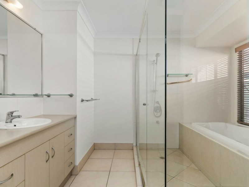 3 Crane Street, Bongaree QLD 4507