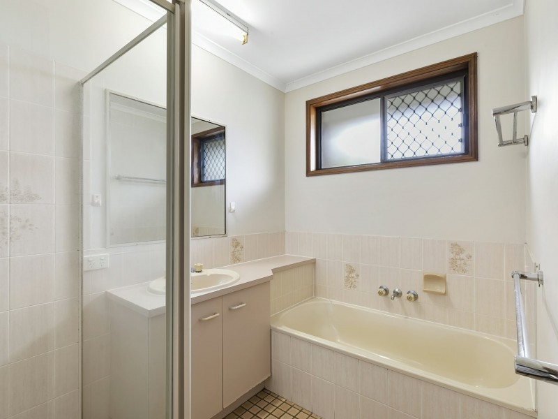 41 Endeavour Drive, Banksia Beach QLD 4507