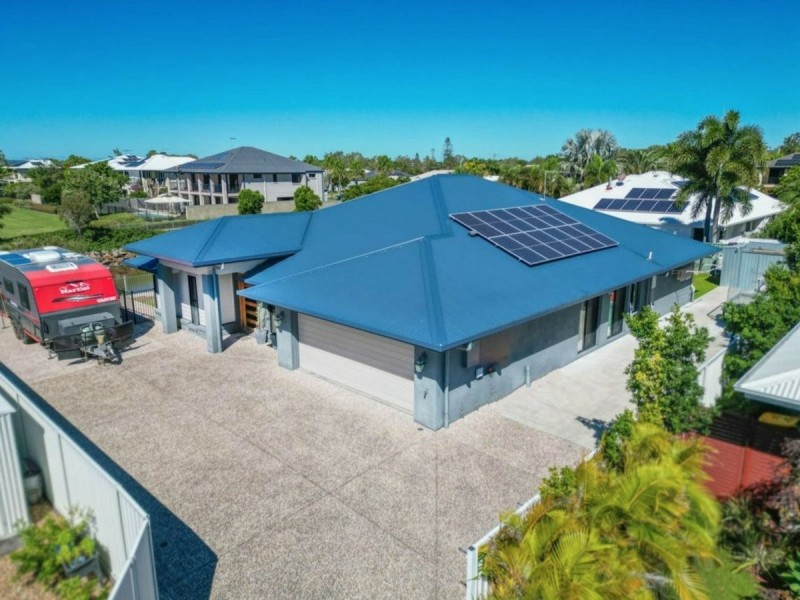 5 Seacrest Court, Banksia Beach QLD 4507