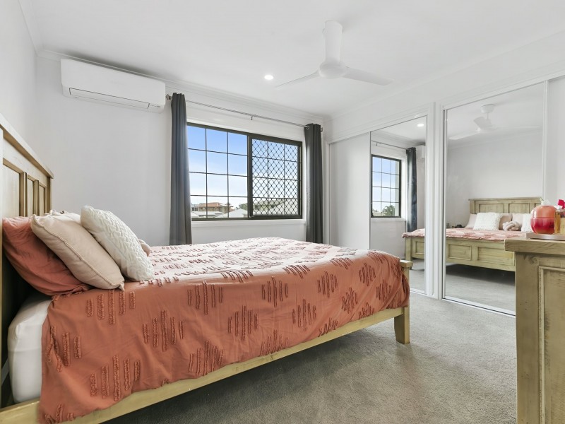 79 Endeavour Drive, Banksia Beach QLD 4507