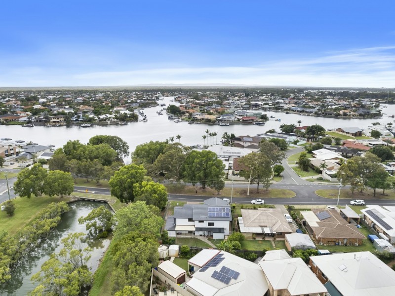 79 Endeavour Drive, Banksia Beach QLD 4507