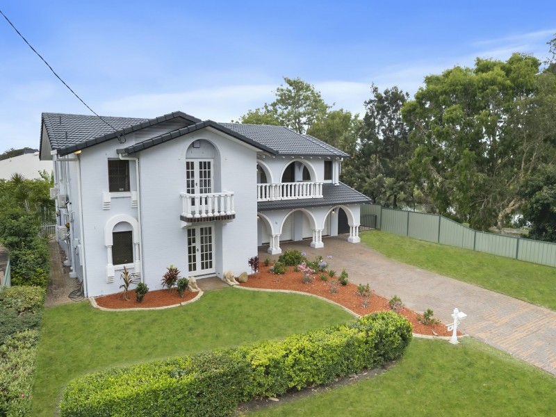 79 Endeavour Drive, Banksia Beach QLD 4507