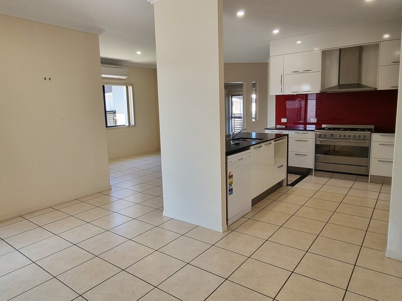 36 Barklya Crescent, Bongaree QLD 4507