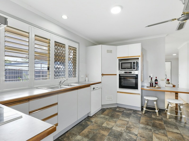 20 Burrawong Avenue, Bongaree QLD 4507