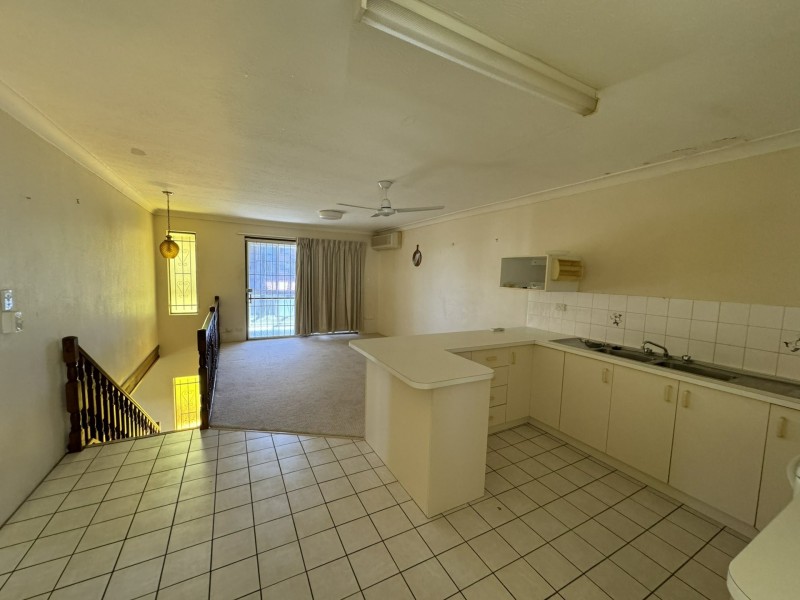 4/13-15 Bestman Avenue, Bongaree QLD 4507
