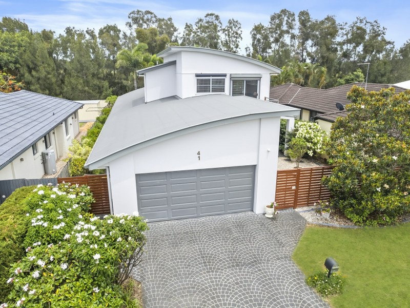 41 Flamingo Drive, Banksia Beach QLD 4507