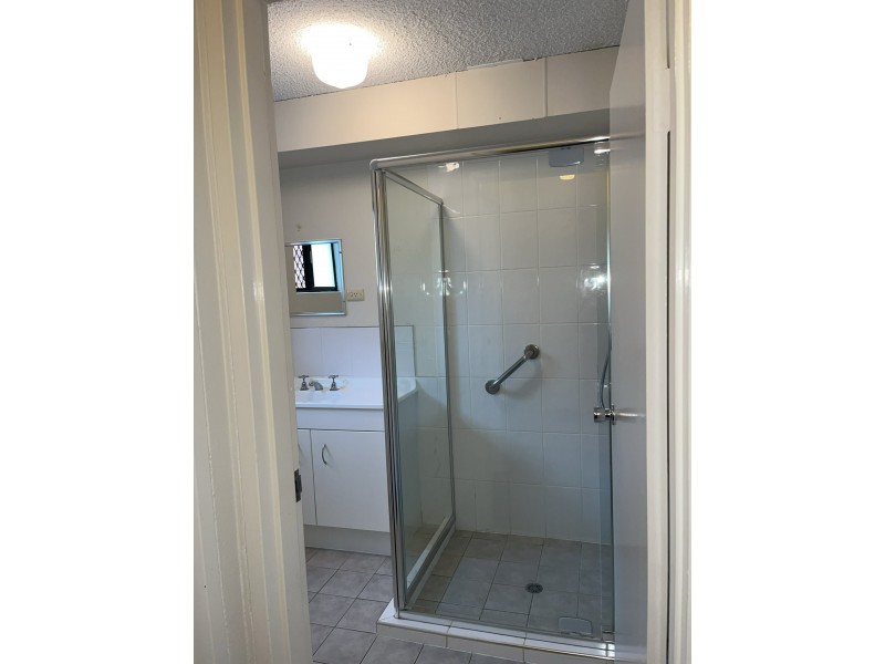 2/48 Bestman Avenue, Bongaree QLD 4507