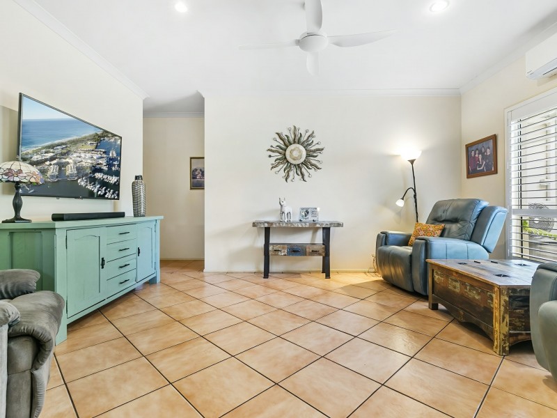 164 Endeavour Drive, Banksia Beach QLD 4507