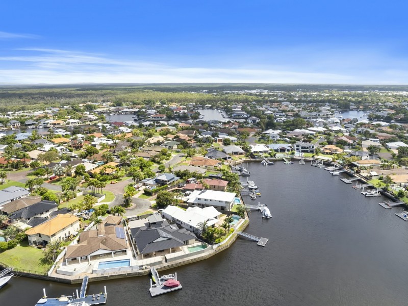 7 Skysail Court, Banksia Beach QLD 4507