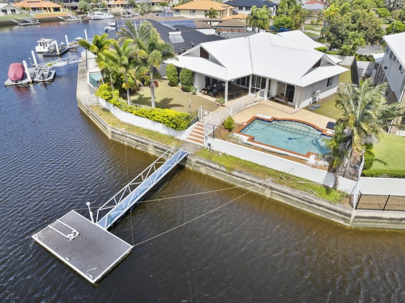 7 Skysail Court, Banksia Beach QLD 4507