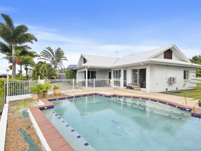 7 Skysail Court, Banksia Beach QLD 4507