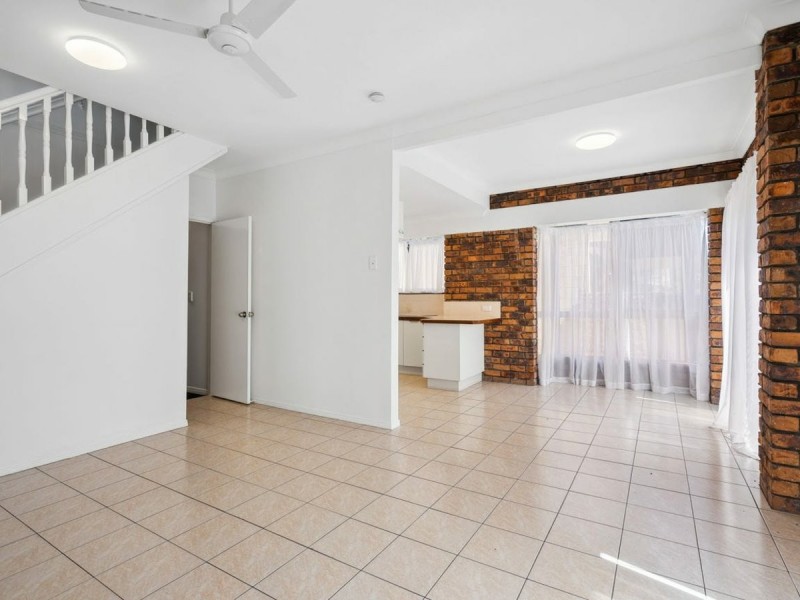 1/23 Solander Esplanade, Banksia Beach QLD 4507