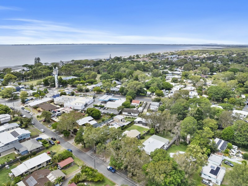 12 Elizabeth Street, Beachmere QLD 4510