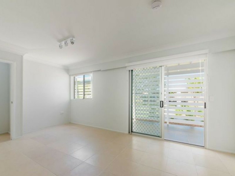 10 Mirree Avenue, Bellara QLD 4507