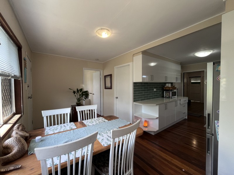 9 Hutchinson Street, Woorim QLD 4507