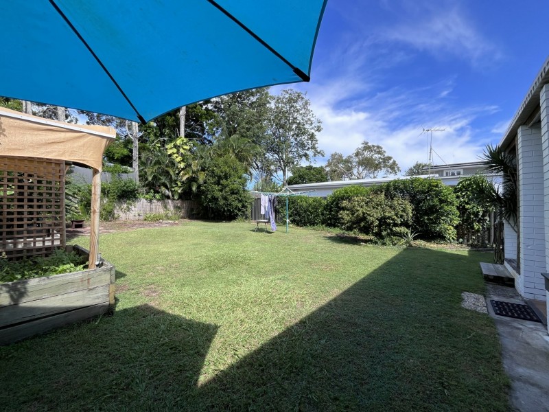 9 Hutchinson Street, Woorim QLD 4507