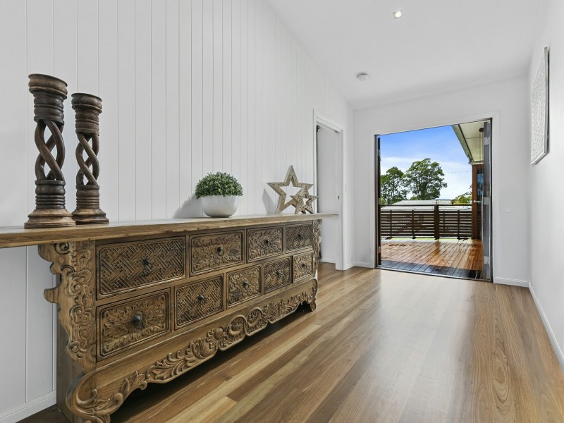 27 Wattle Avenue, Bongaree QLD 4507