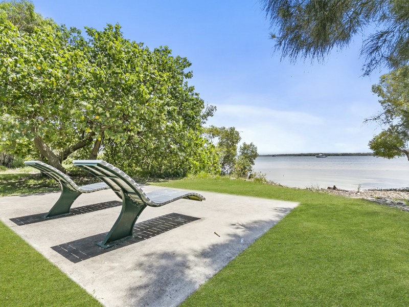 9 Eagle Court, Banksia Beach QLD 4507