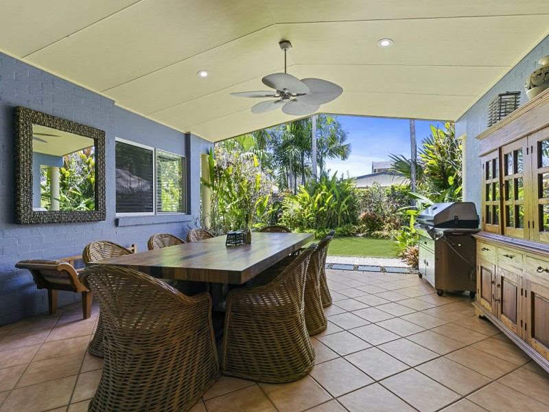 9 Eagle Court, Banksia Beach QLD 4507