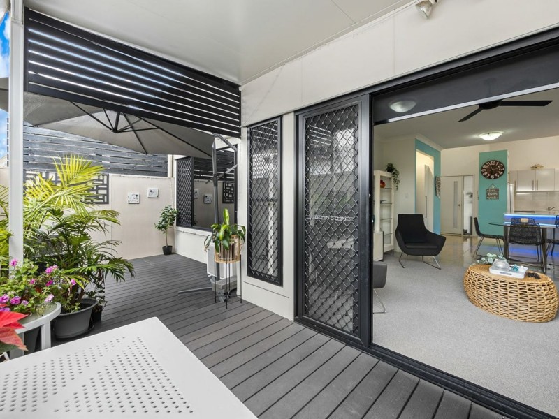 13/4 Kal Ma Kuta Drive, Sandstone Point QLD 4511