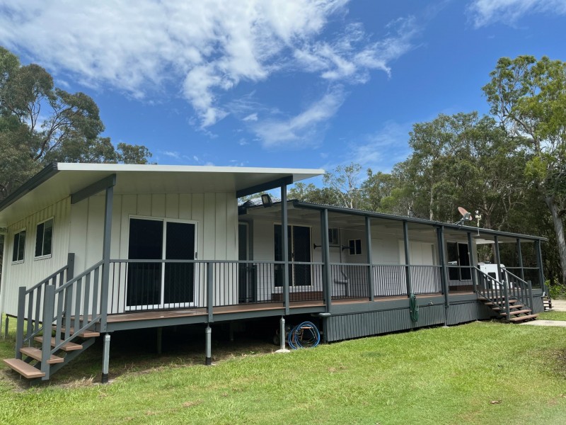 402 Bestmann Road, Godwin Beach QLD 4511