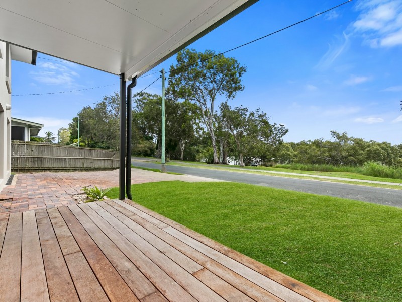 100 Ningi Esplanade, Ningi QLD 4511