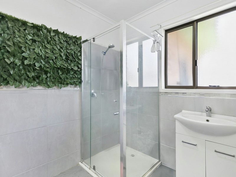 1395 Bribie Island Road, Ningi QLD 4511