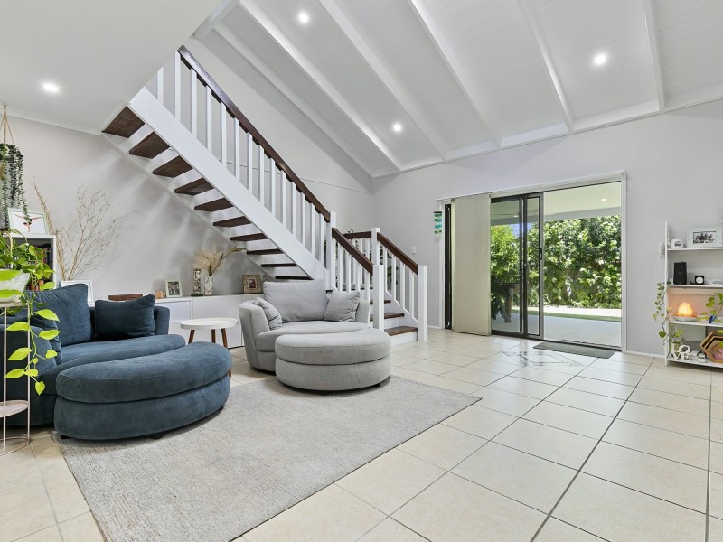 19 Captain Cook Drive, Banksia Beach QLD 4507