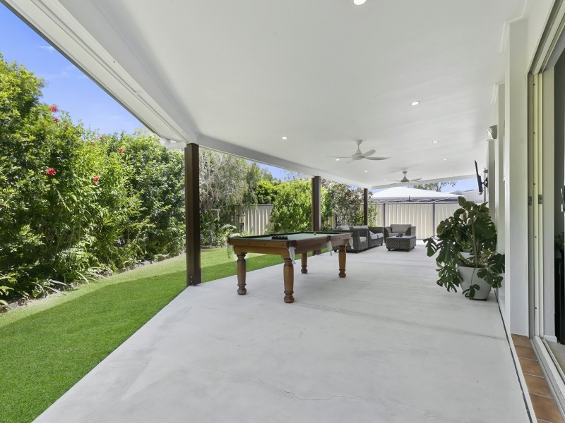 19 Captain Cook Drive, Banksia Beach QLD 4507