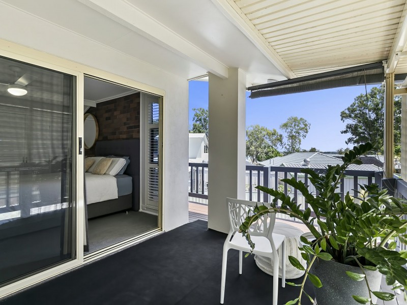 19 Captain Cook Drive, Banksia Beach QLD 4507