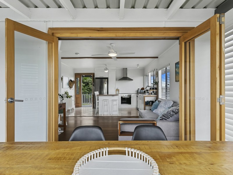 27 Caltowie Avenue, Banksia Beach QLD 4507