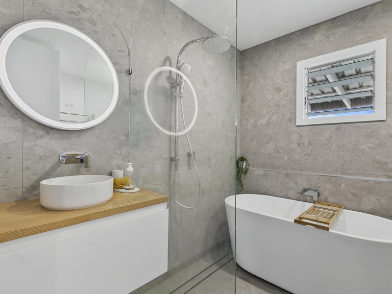 27 Caltowie Avenue, Banksia Beach QLD 4507