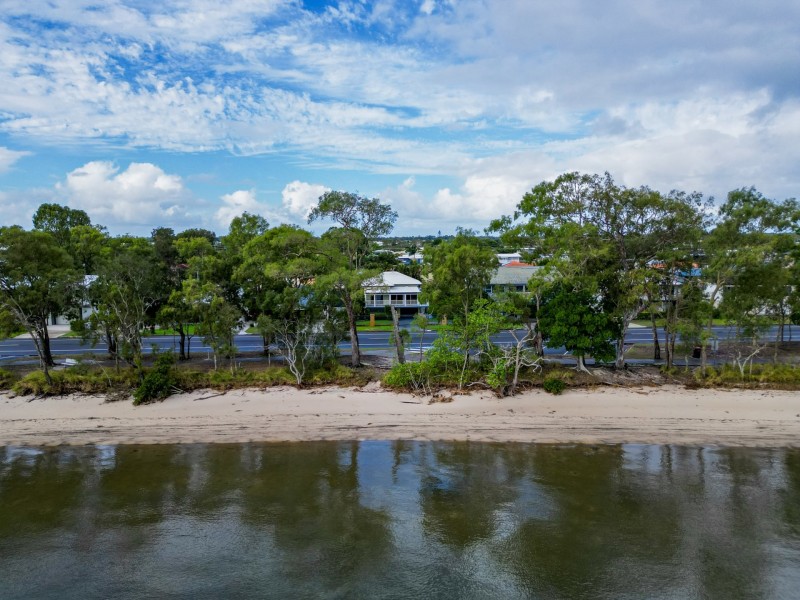 173 Sylvan Beach Esplanade, Bellara QLD 4507